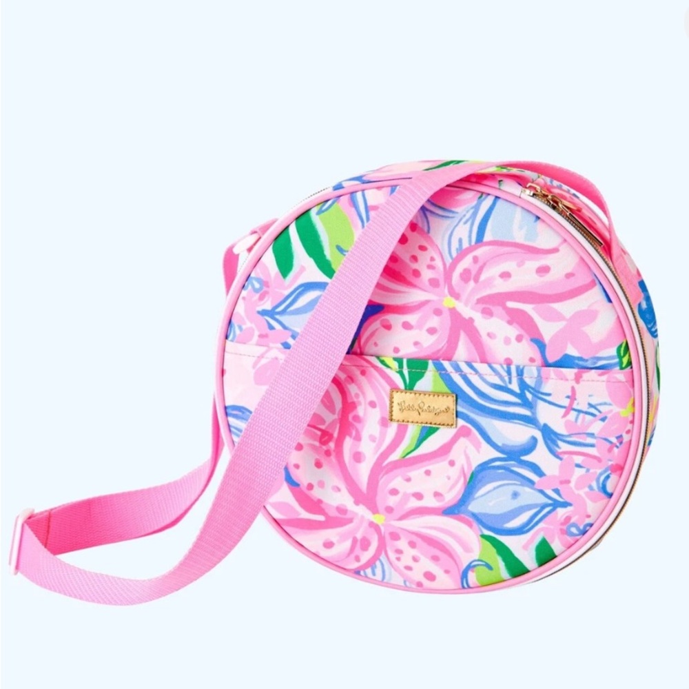 Lilly Pulitzer Picnic Bag Havana Canita Cocktail With Flatware and Wine Glasses